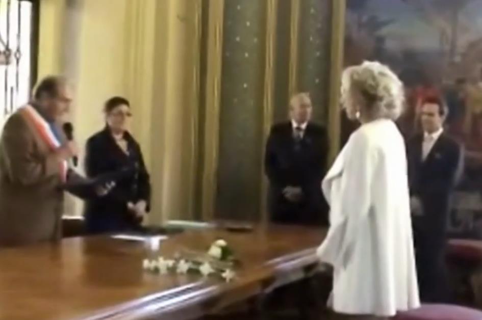 Bržit i Emanuel Makron na svom venačnju