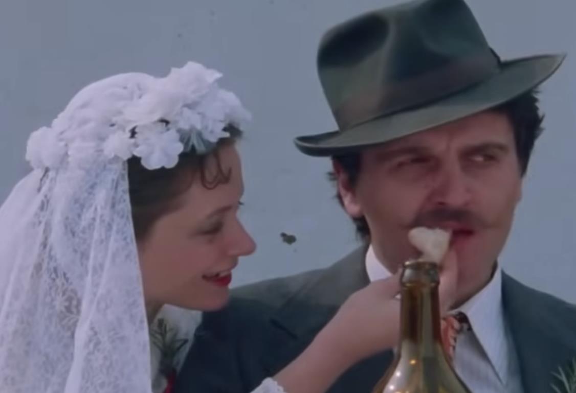 Sonja Savić u venčanici u filmu Sekula i njegove žene