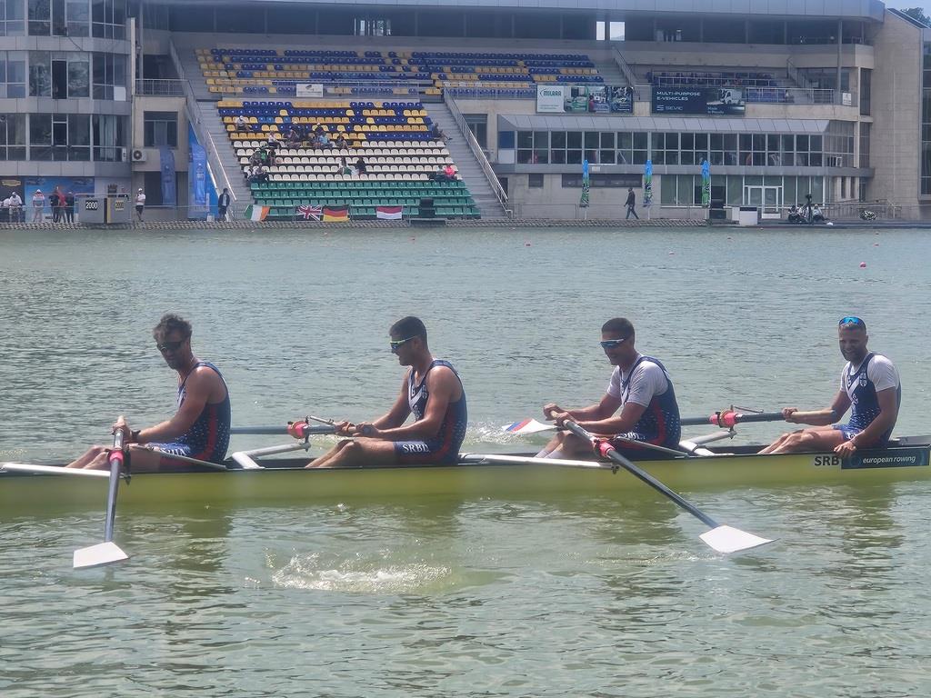 Slavnić, Vasić Beđik, Pivač.jpg