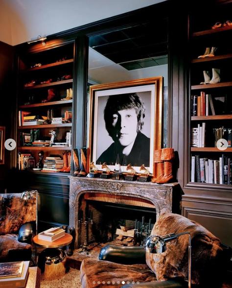 Vila Lenija Kravica 7.png