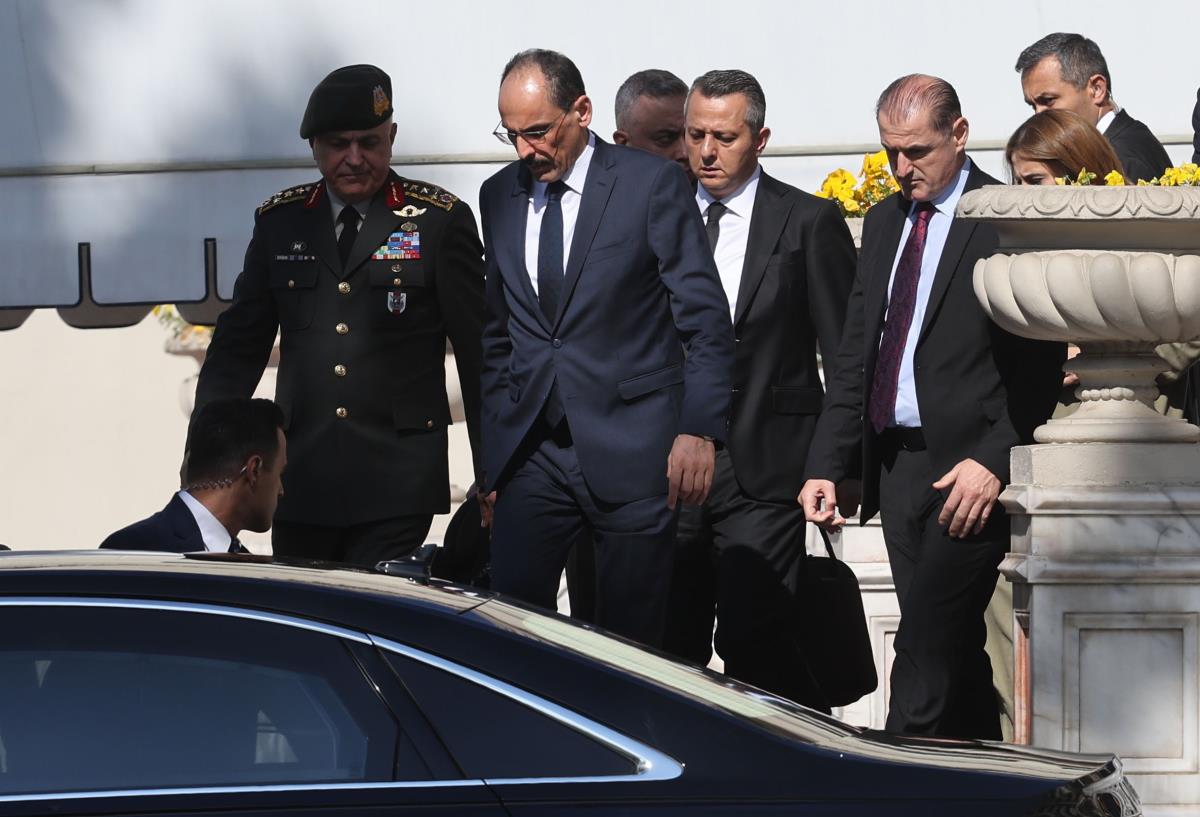 xxx06 EPA Tolga Bozoglu.jpg