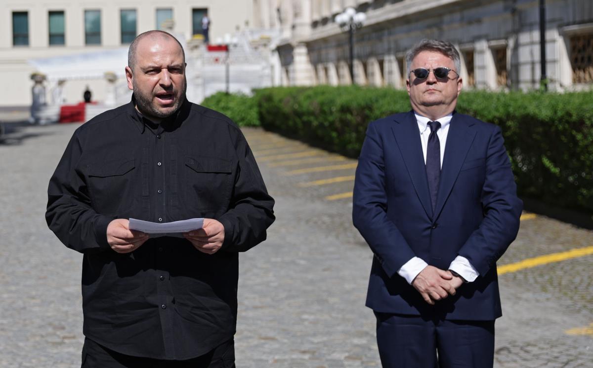 xxx02 EPA Erdem Sahin.jpg