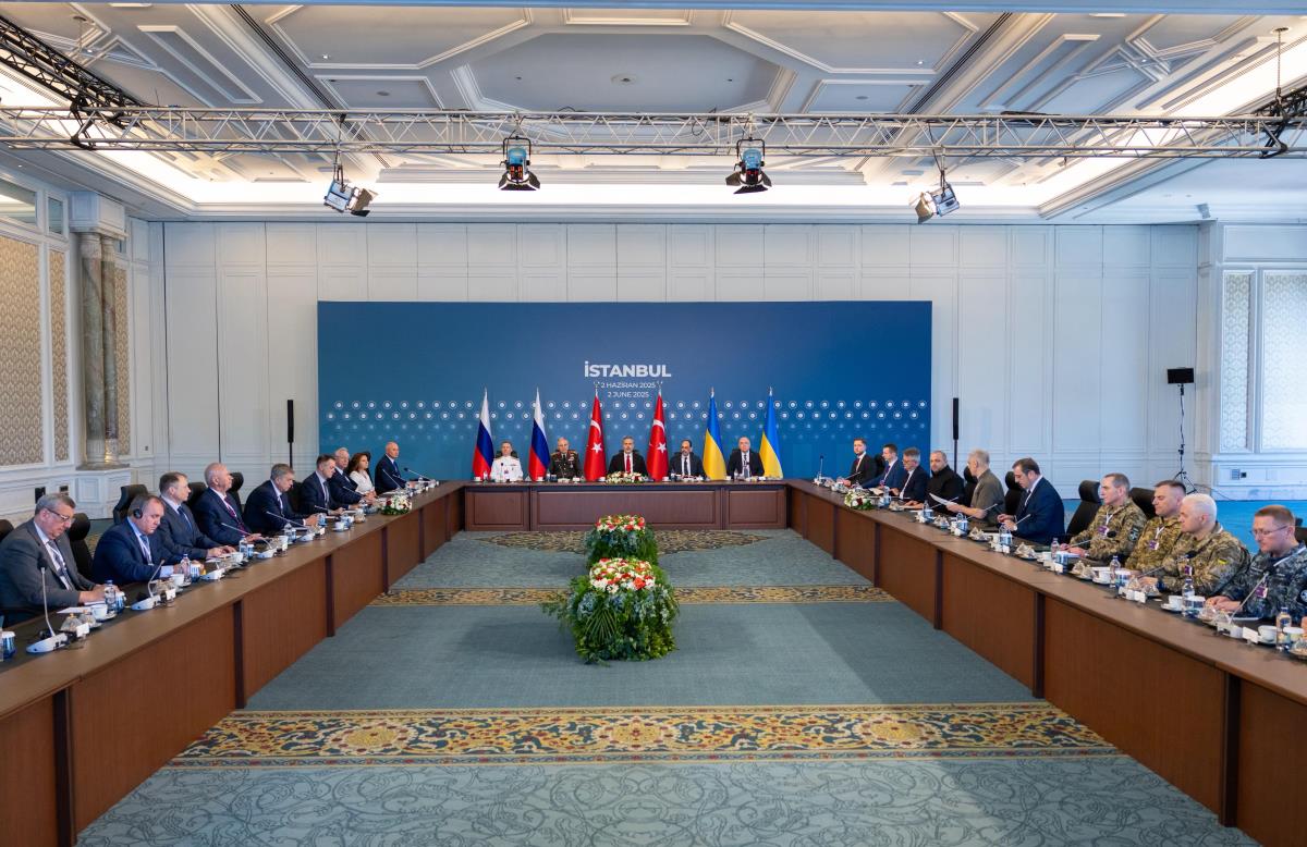 xxx03 EPA Murat Gokturkish Foreign Minis.jpg