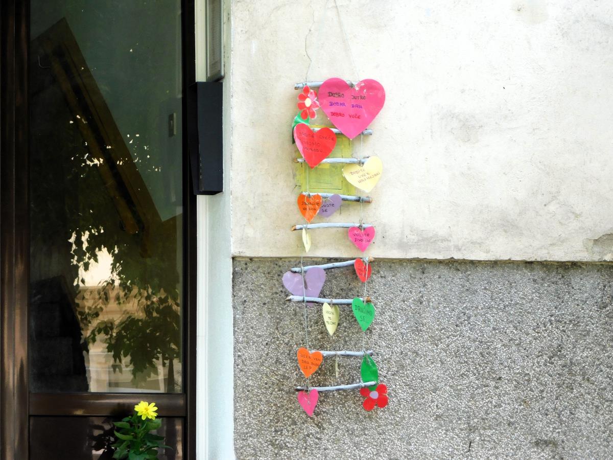 LOZNICA - Poruke.jpg