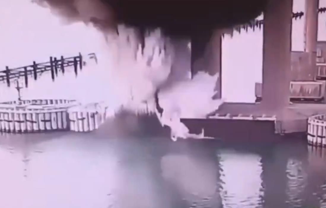 Krimski most Krim.jpg