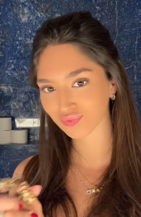 2025-06-04 09_32_04-Djina (@djinadzinovic) _ TikTok.jpg