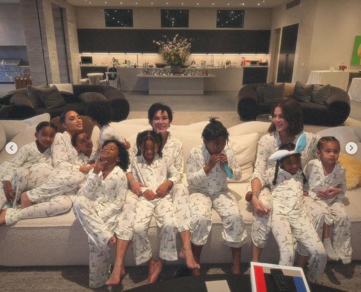 vila Kim Kardašijan 5.png