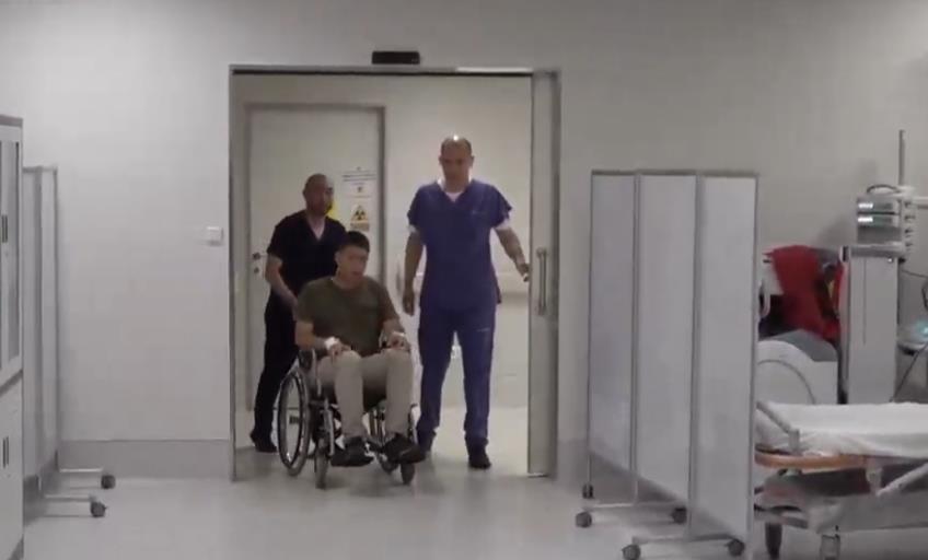 Linč studenata koji žele da uče Miloša Pavlovića i kolega