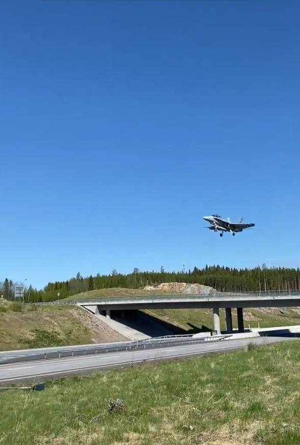 2025-06-05 08_47_07-Ilmavoimat on X_ _The Finnish Air Force's Baana 25 exercise has kicked off today.png