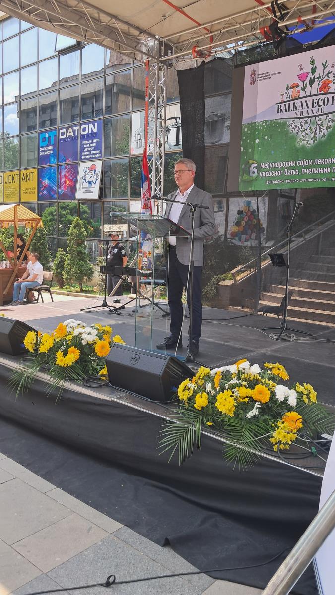 U Vranju otvoren 6. Međunarodni sajam lekovitog, začinskog, ukrasnog bilja, pčelinjih proizvoda i gl