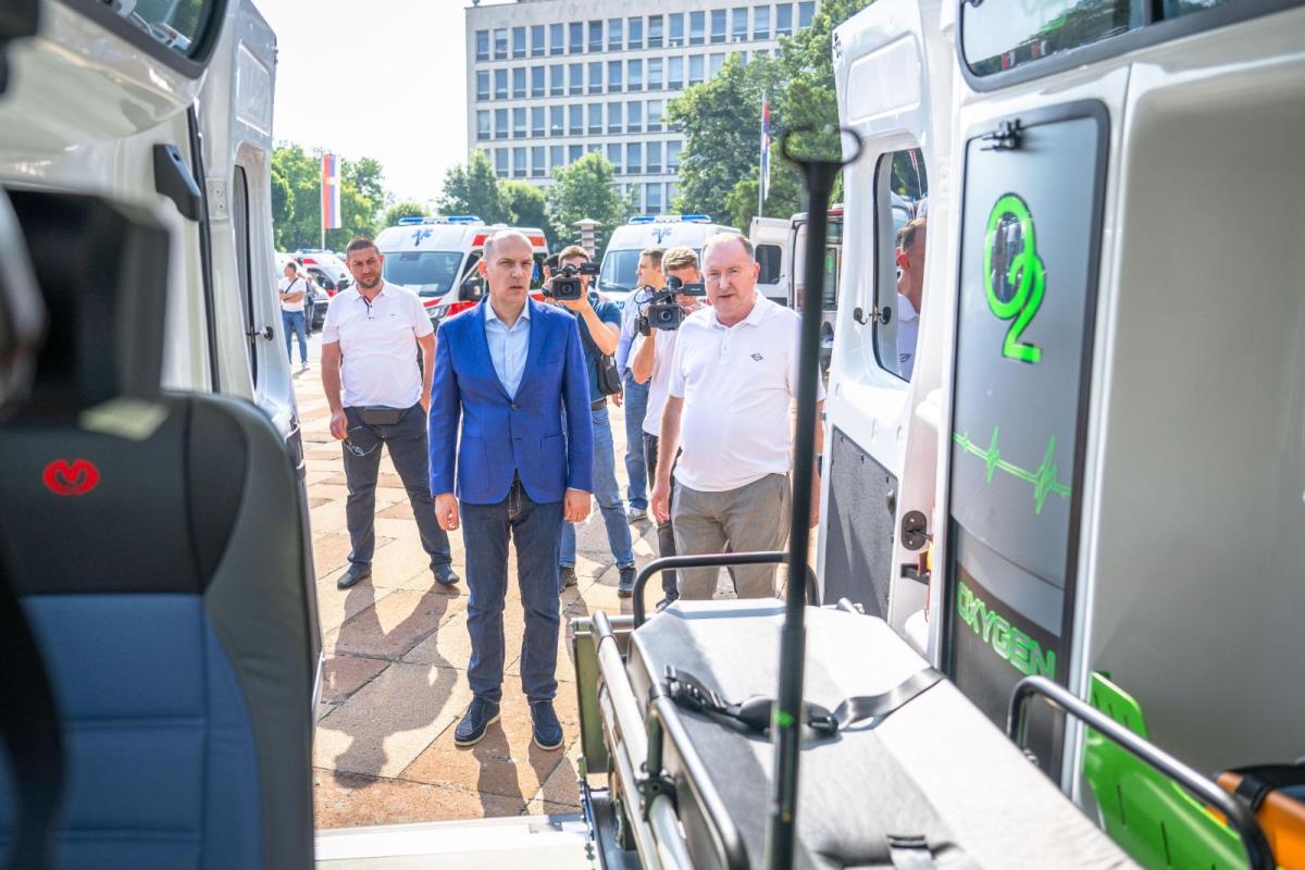 Zlatibor Lončar 3.jpg