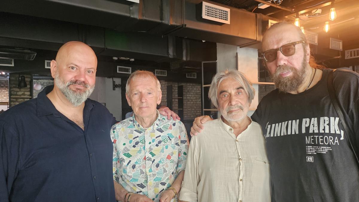 Promocija albuma benda Agata (Goran Jović, Srđan Marjanović, Rade Radivojević, Milan Đurđević) - foto Fidbox promo.jpg