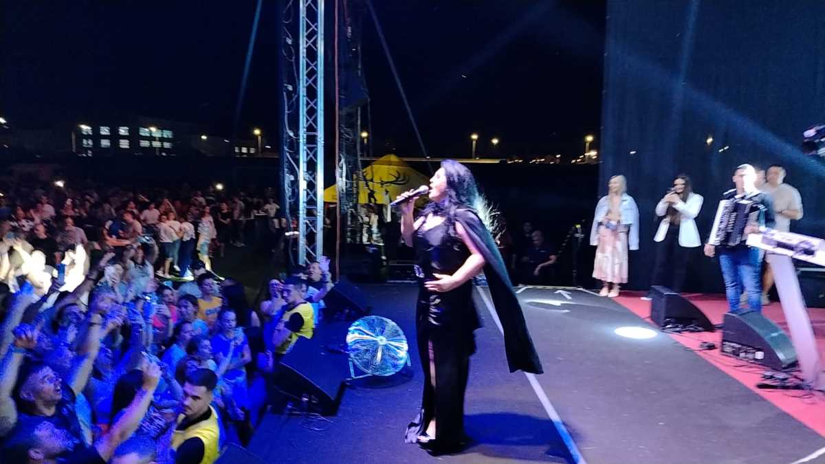 Dragana Mirković koncert u Pirotu