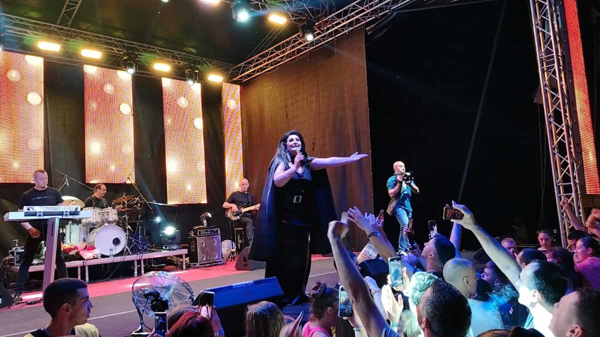 Dragana Mirković koncert u Pirotu