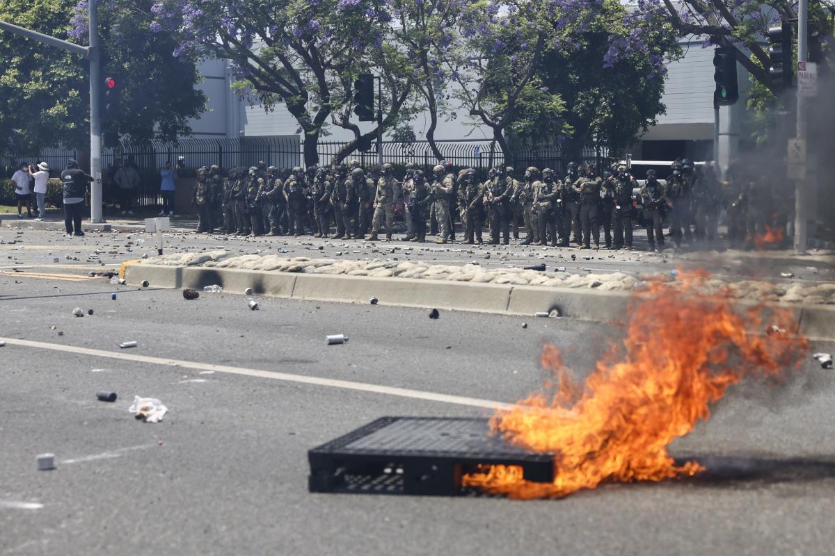 x10 EPA Allison Dinner.jpg