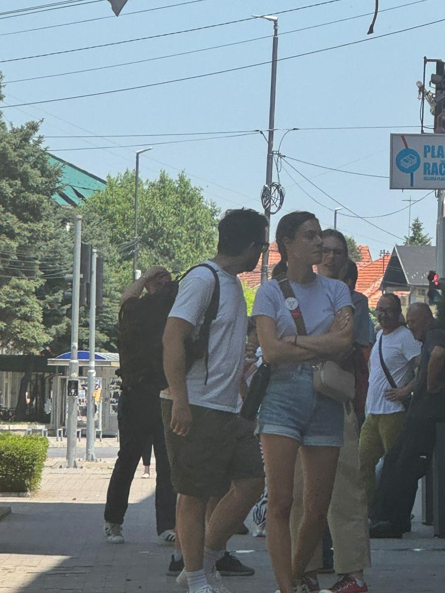 WhatsApp Image 2025-06-08 at 12.38.00_c50bf4fe.jpg