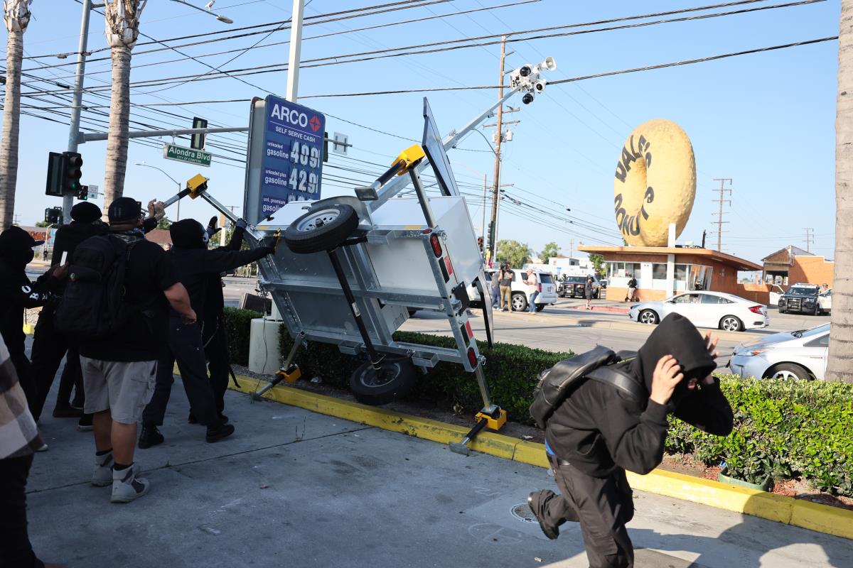 101 EPA Allison Dinner.jpg