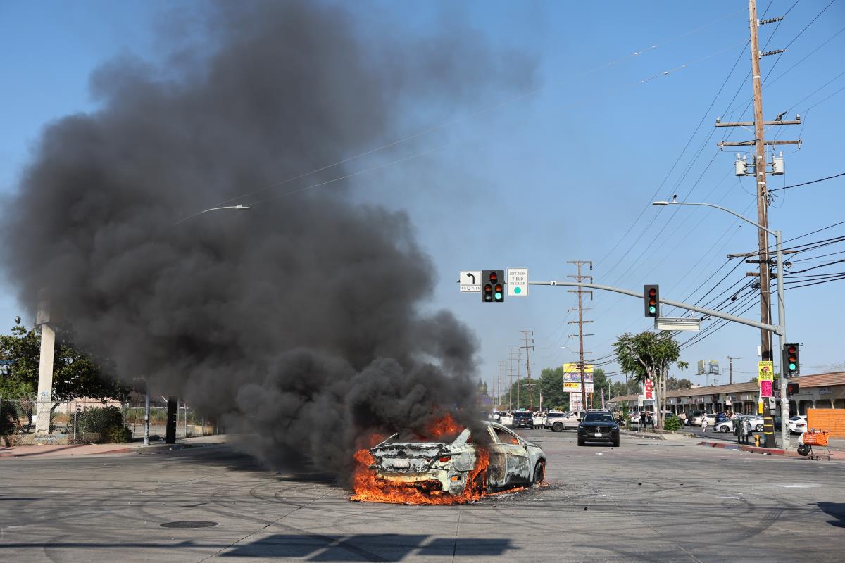 104 EPA Allison Dinner.jpg