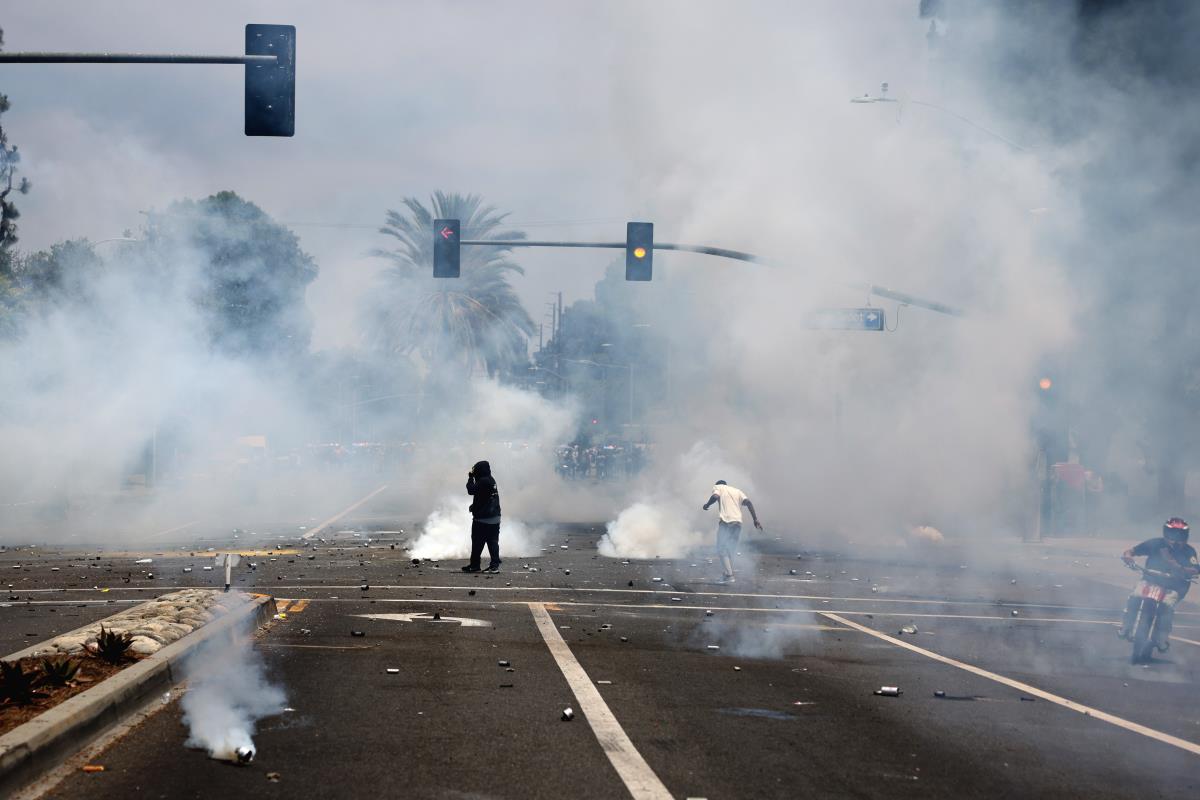 107 EPA Allison Dinner.jpg