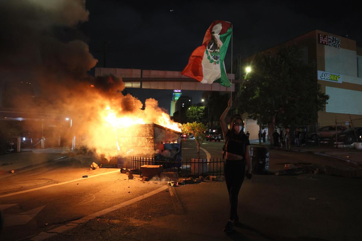 x EPA Allison Dinner.jpg