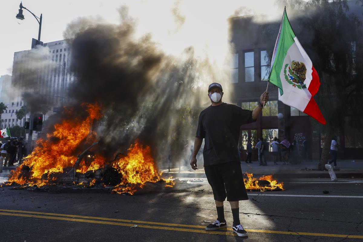 x07 EPA Caroline Brehman.jpg