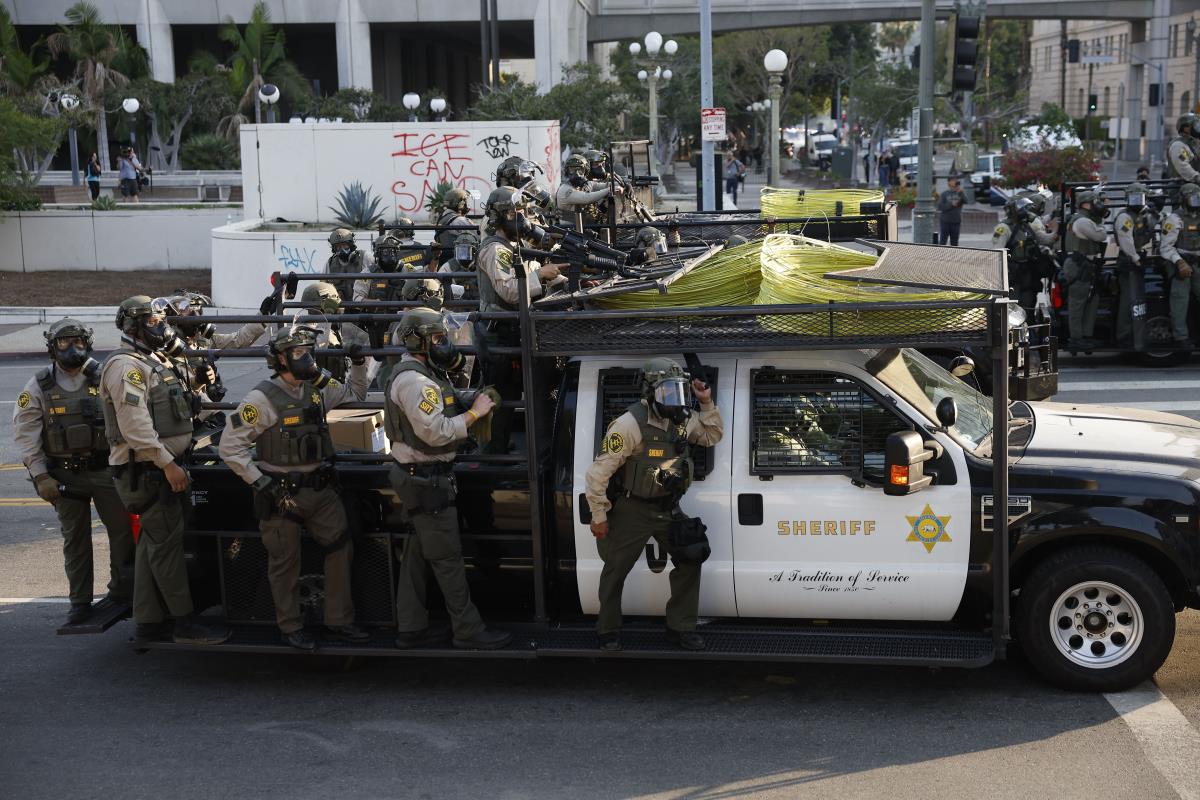 x01 EPA Caroline Brehman.jpg