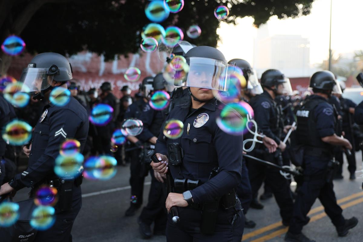 x01 EPA Allison Dinner.jpg