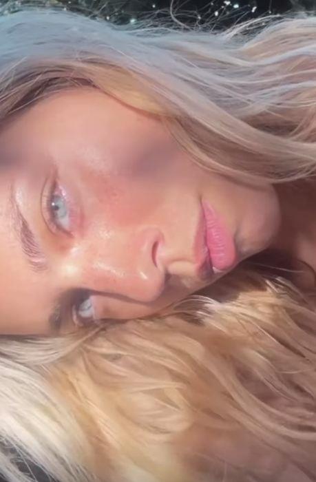 Ksenija Knežević pokazala lice bez trunke šminke