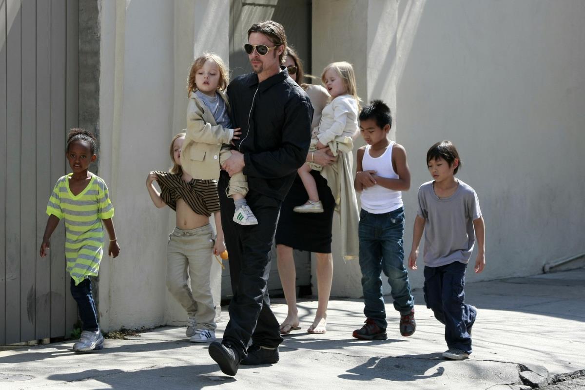 Bred Pit Anđelina Džoli deca profimedia-0300832550.jpg