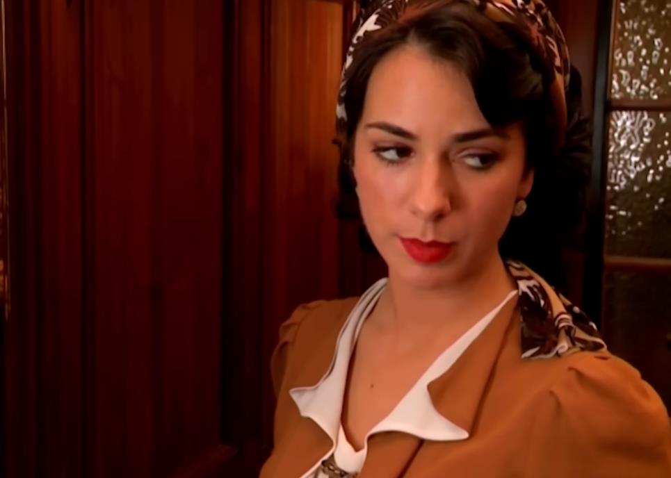 Ivana Popović 5.png