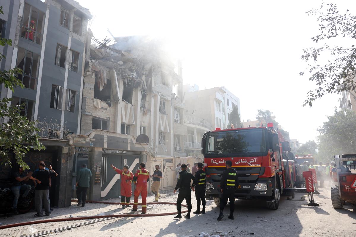 x12 EPA Abedin Taherkenareh.jpg