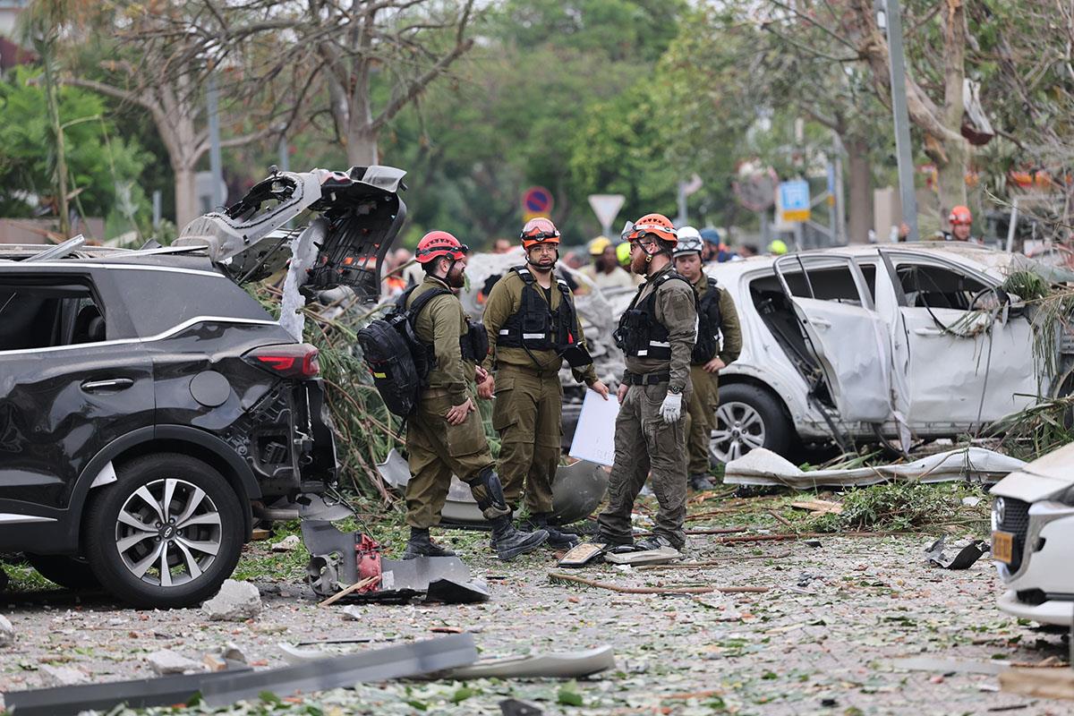 x07 EPA Abir Sultan.jpg