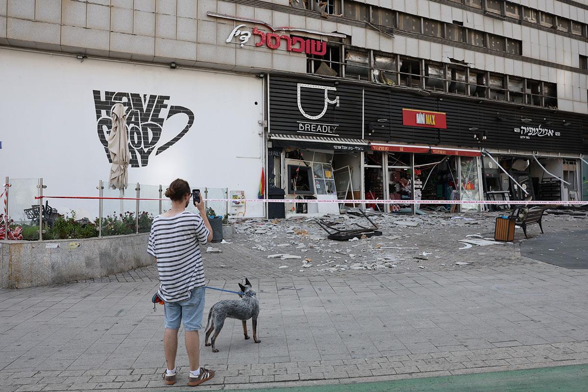 x04 EPA Abir Sultan.jpg