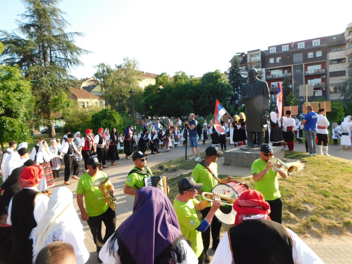 LOZNICA - Kolo kod Cvijića.JPG