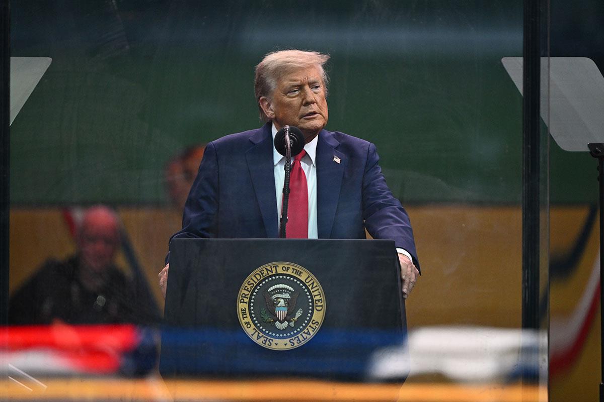 x03 EPA Kenny Holston  Pool.jpg