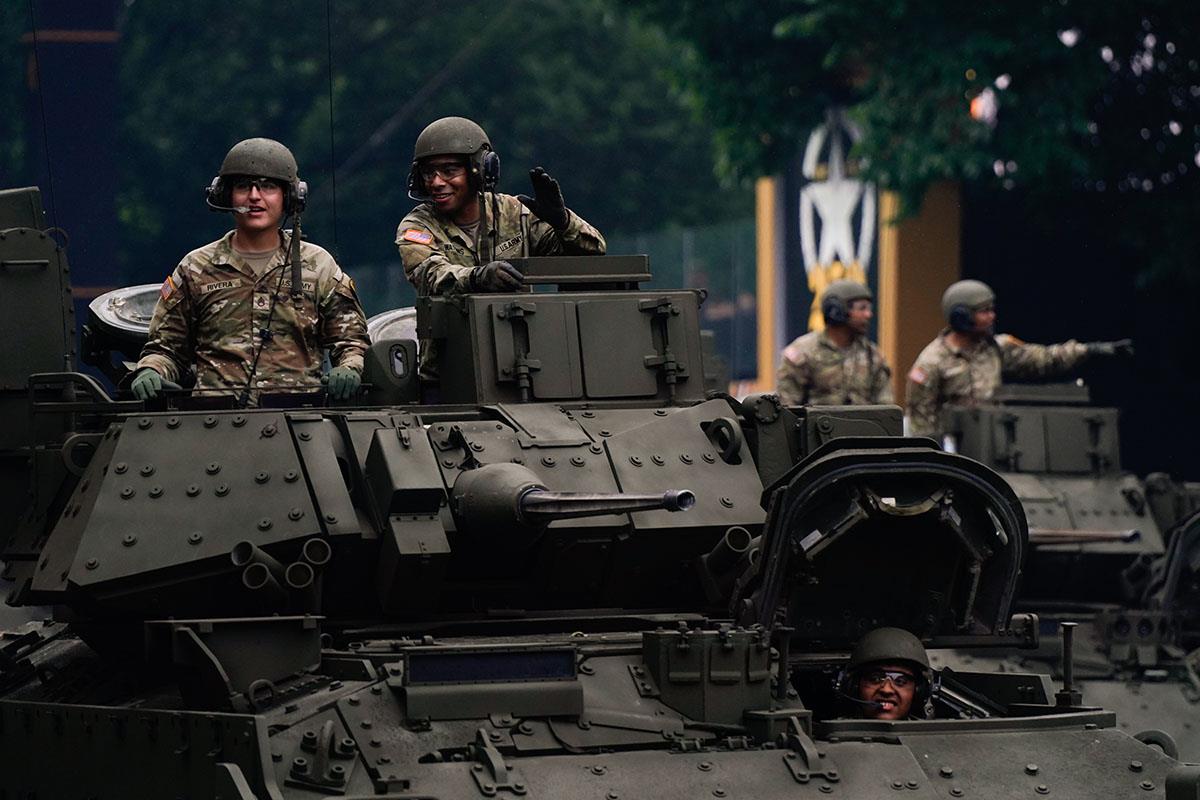 x03 EPA Kent Nishimura  Pool.jpg