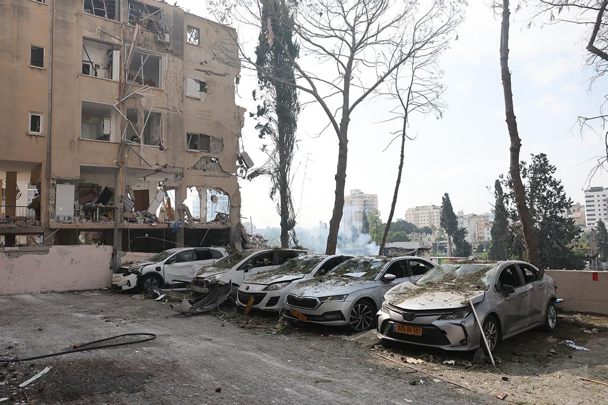 x04 EPA Abir Sultan.jpg