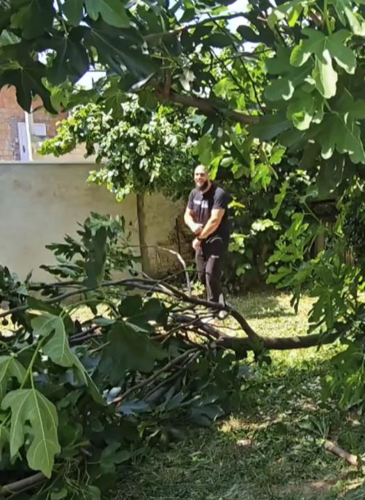  Dejan Dragojević objavio neočekivanu scenu iz doma