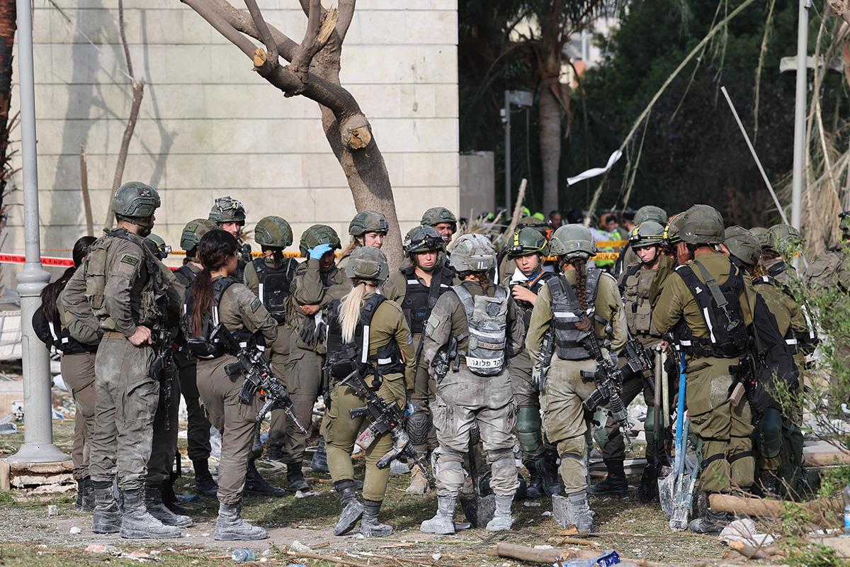 x04 EPA Abir Sultan.jpg