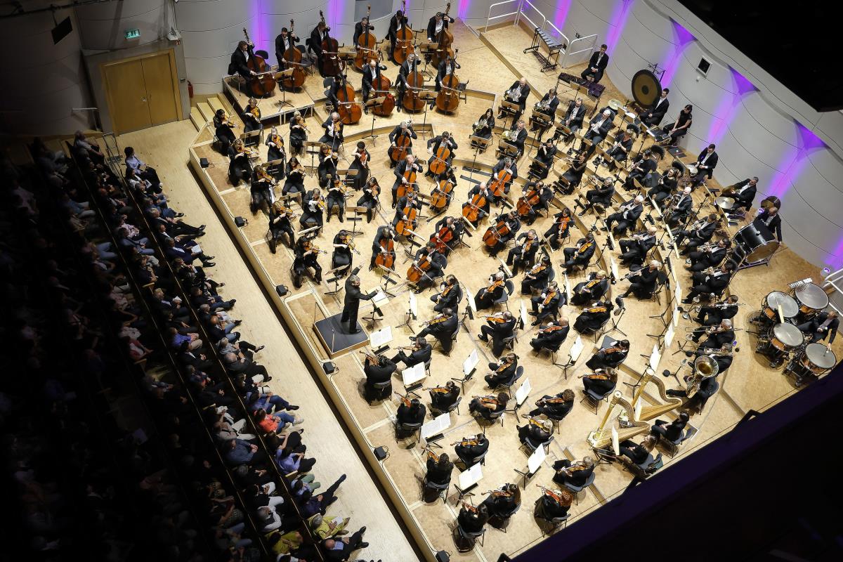 rahmanjinov maraton, KOncerthaus, foto M.Djokovic.jpg