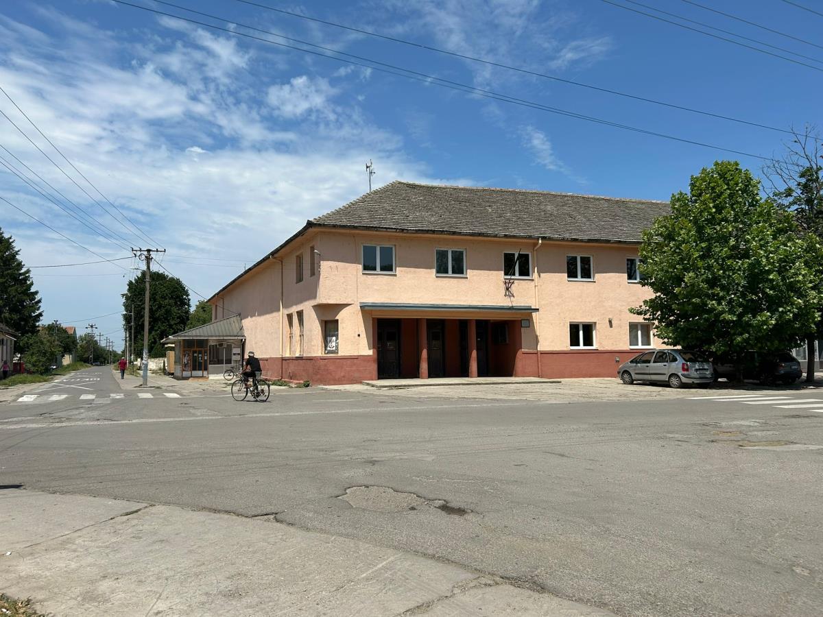 WhatsApp Image 2025-06-16 at 11.53.54_ee7616bd.jpg