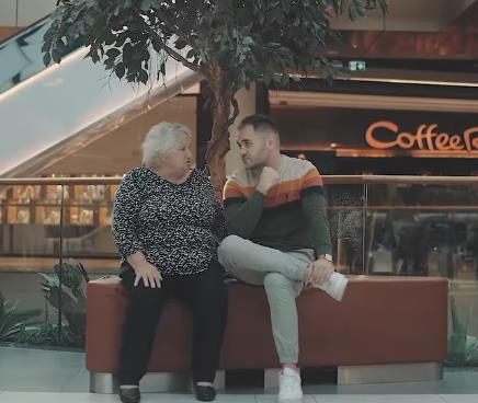 Marko i baka Dragica 3.jpg