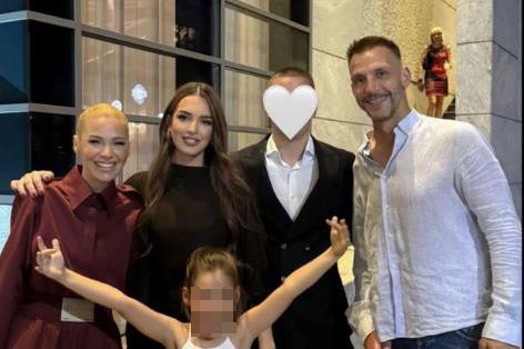2025-06-17 08_44_40-mommy daddy and me🤍 _ TikTok.jpg