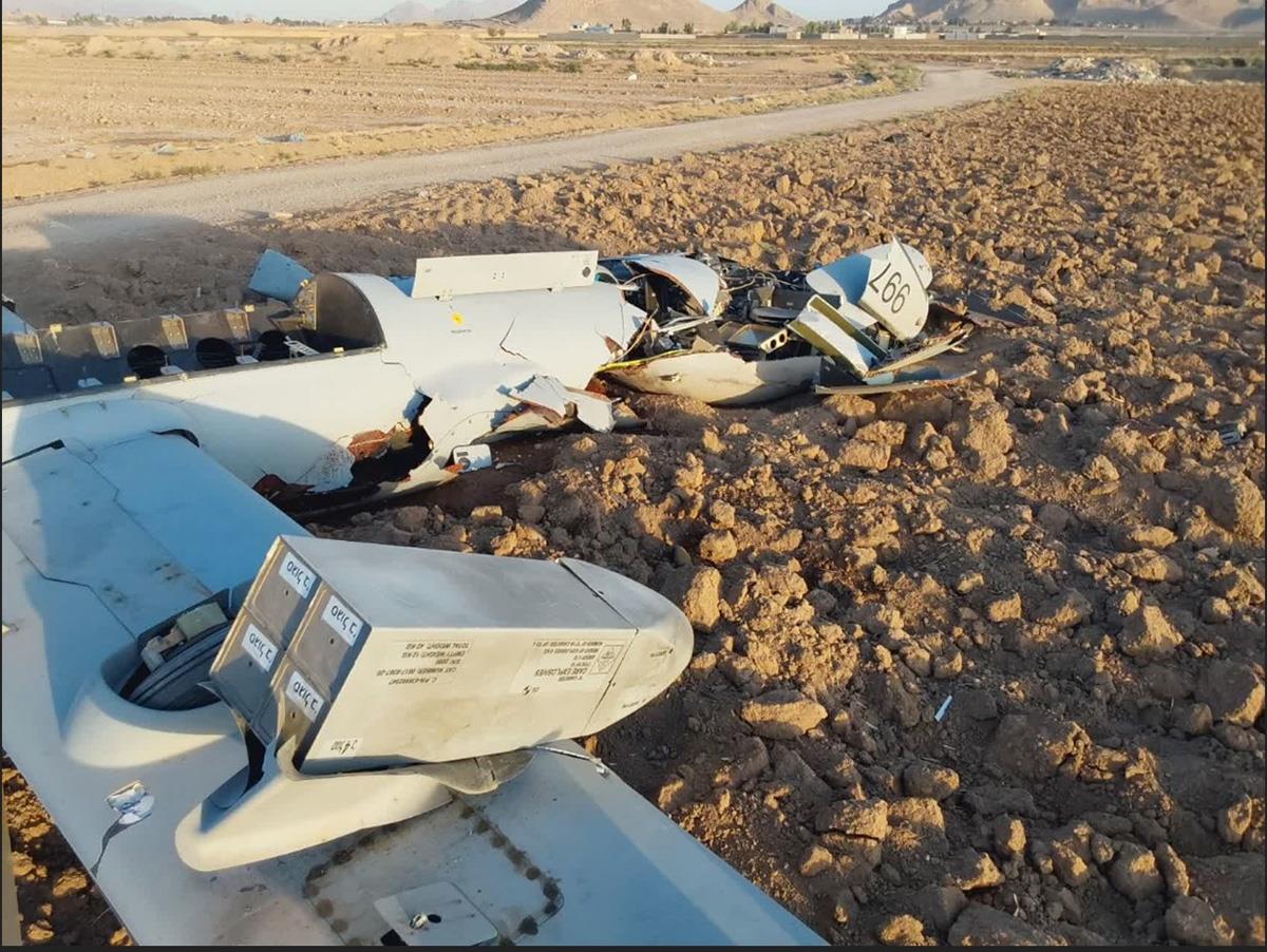 x01 EPA Iranian Army Office Handout.jpg