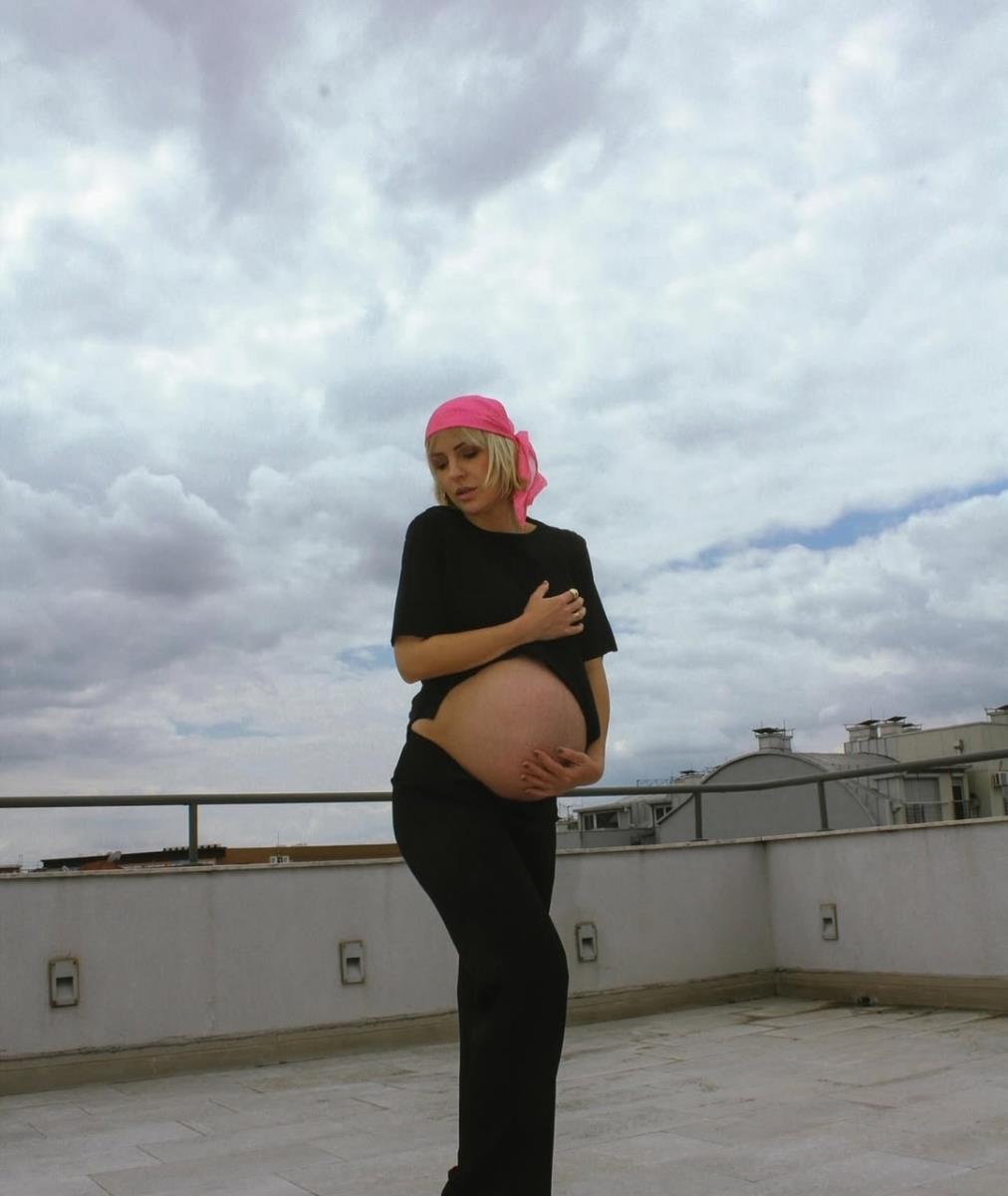 Milena Vučić pokazala trudnički stomak, nosi dvojke