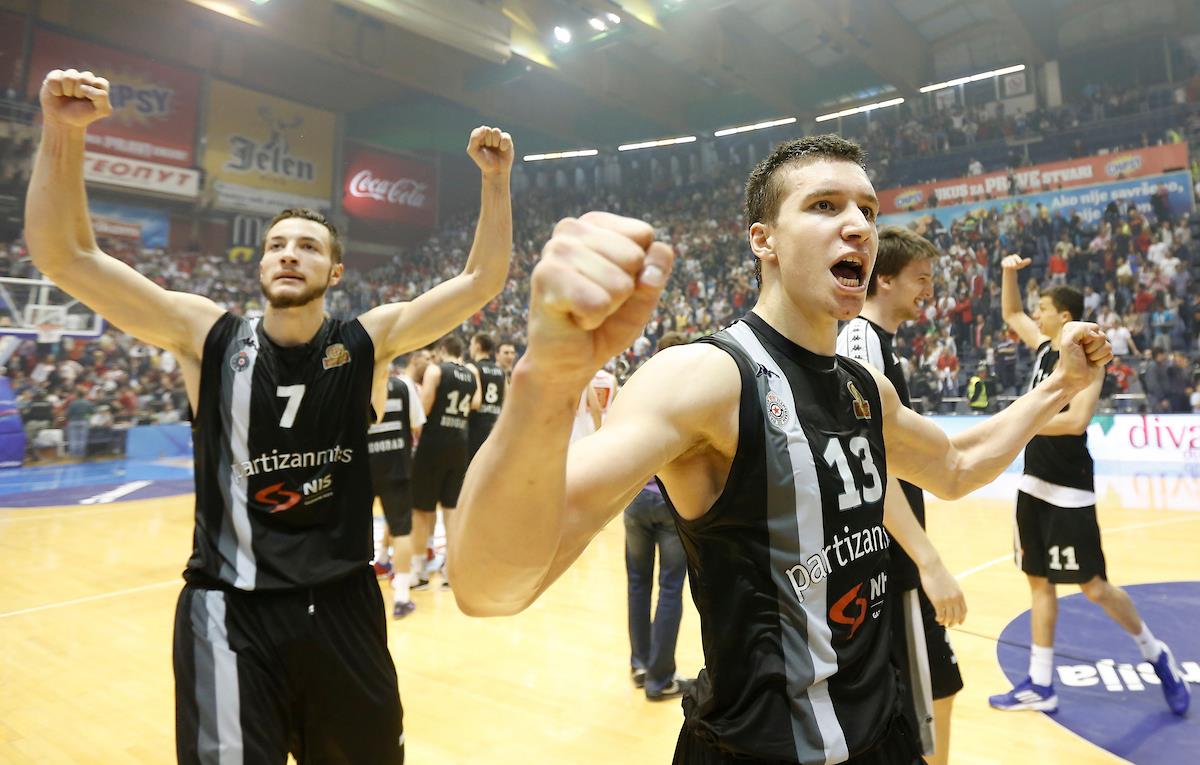 ZVEZDA-PARTIZAN_32.JPG