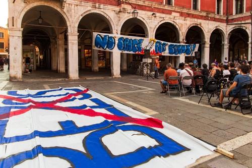 protesti u veneciji zbog venčanja džefa bezosa profimedia-1010907861.jpg