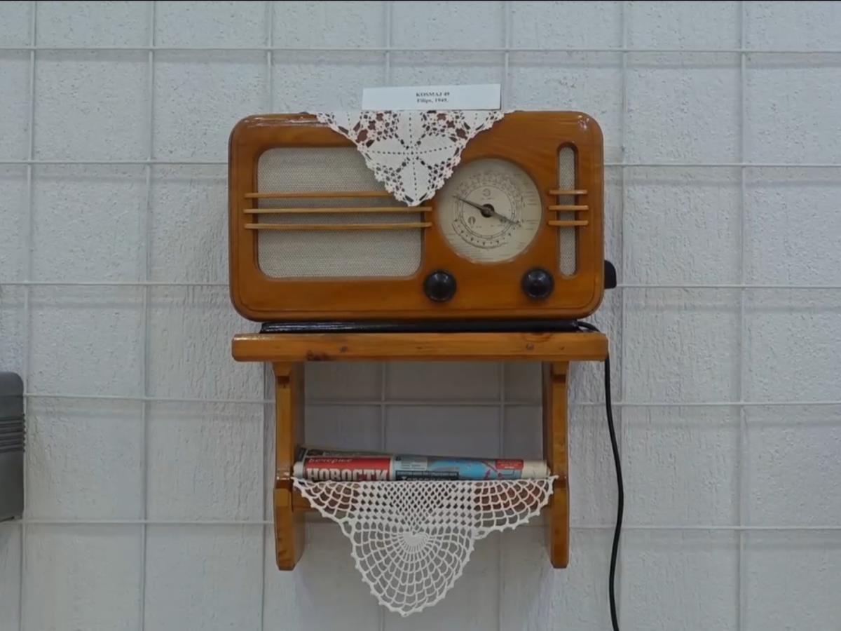 Radio - Izložba Kuća malih ljudi  (4).jpg