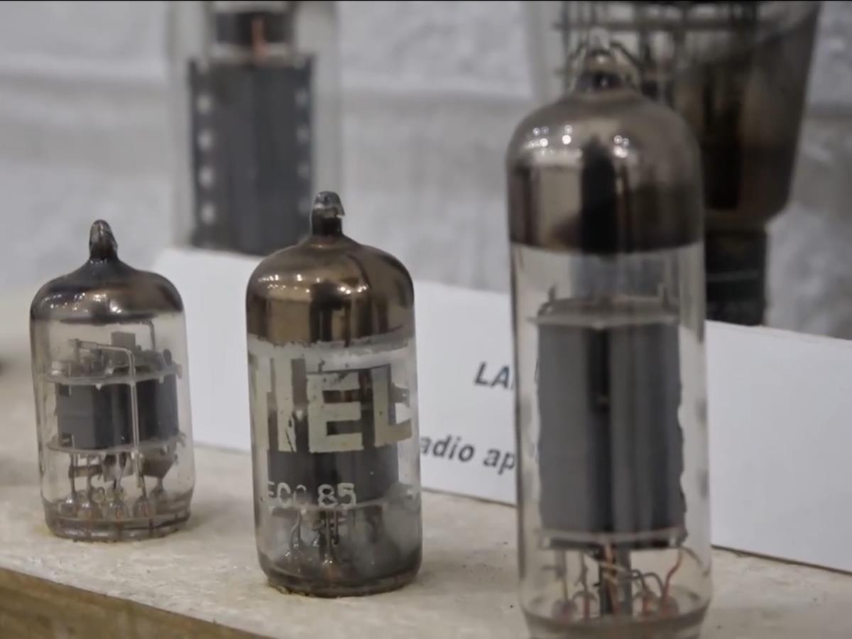 Radio - Izložba Kuća malih ljudi  (10).jpg