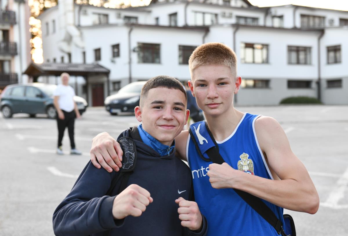 Bokseri juniori pripreme